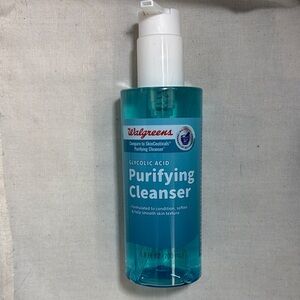 Blue Glycolic Acid Purifying Cleanser